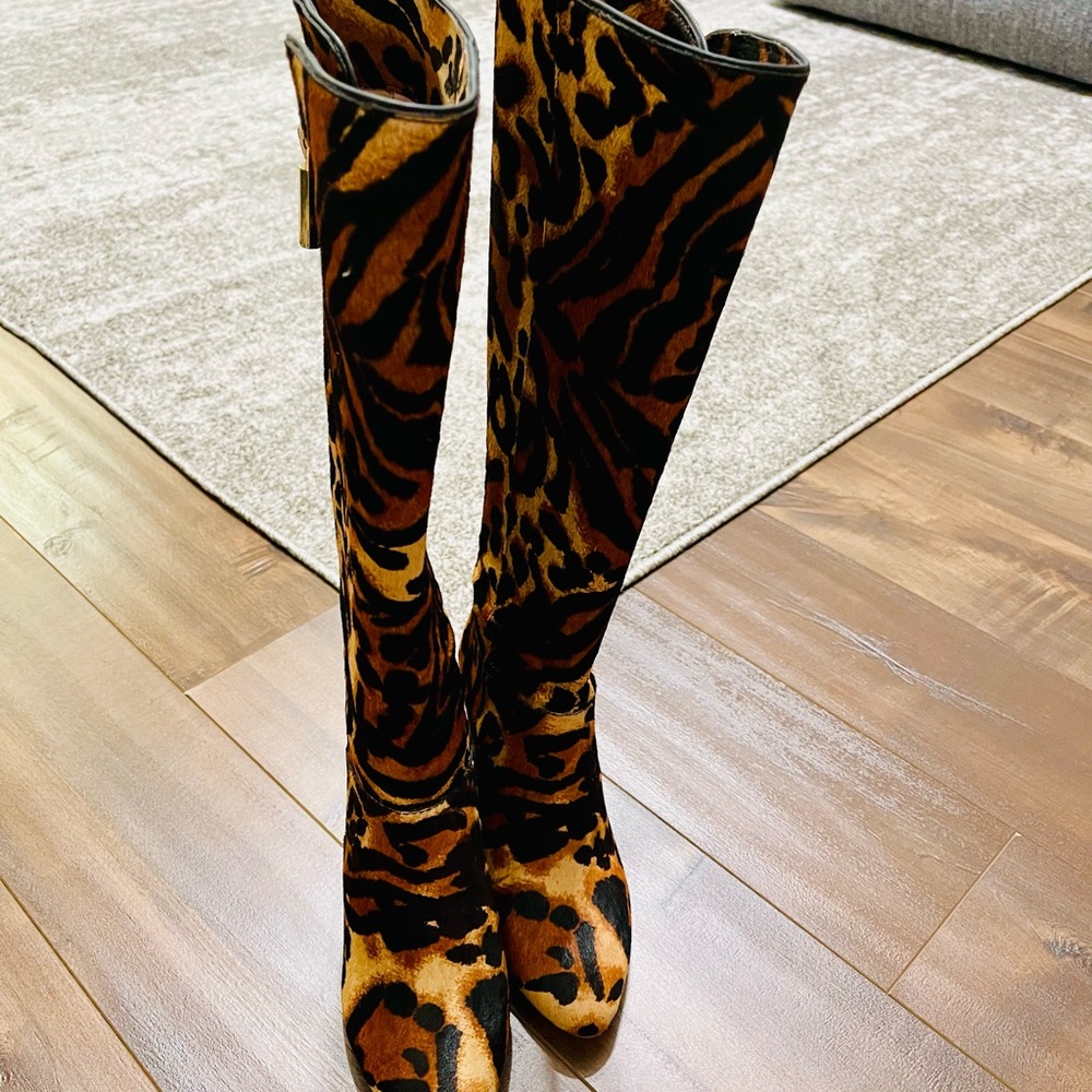 Louise et Cie Tiger Pattern Heeled Boots